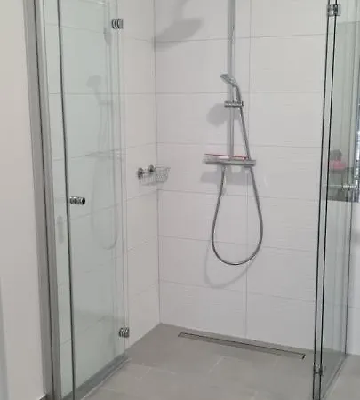 Appartement Lavendel, Mit Eigenem Eingang Ein Kleines Haus Bad Salzuflen