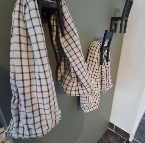 Lavendel, Mit Eigenem Eingang Ein Kleines Haus *