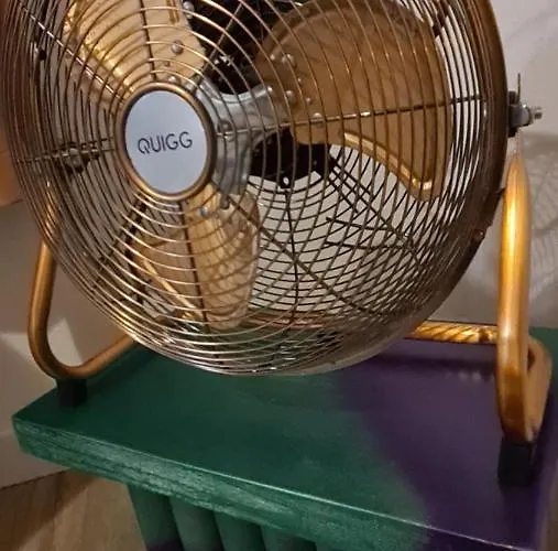 Lavendel, Mit Eigenem Eingang Ein Kleines Haus باد سالزفلن